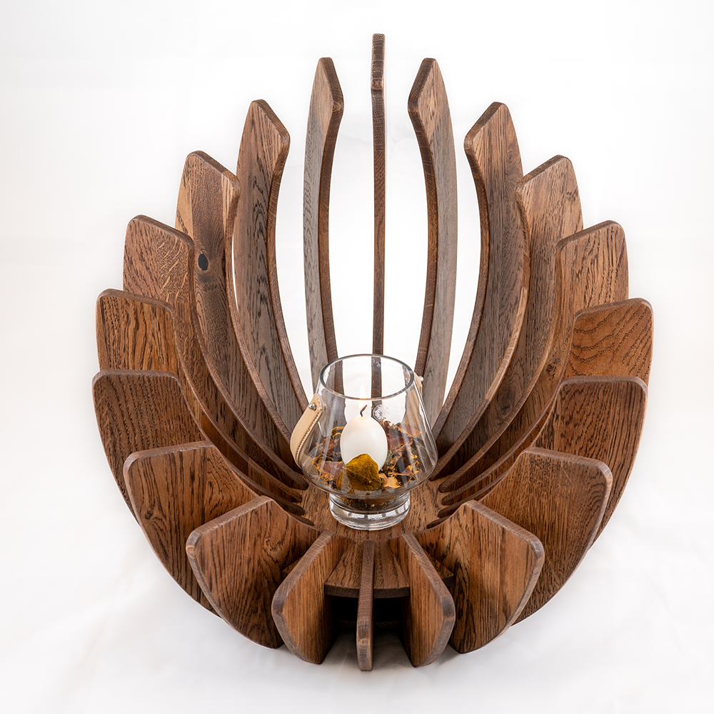 BIG LEAF Ø50cm | LYSESTAGE/SKULPTUR | MASSIVT EGETRÆ