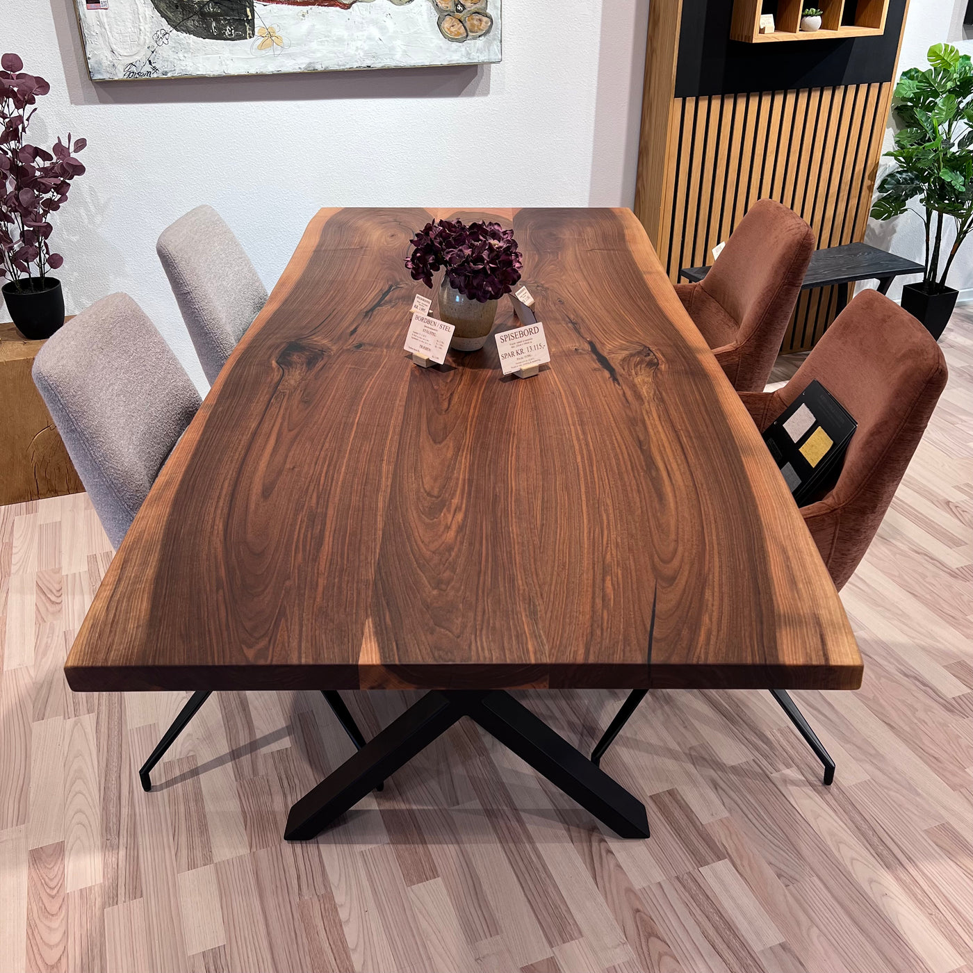 PLANKEBORD | FRANSK VALNØD MED NATURKANT | 220CM X 100CM CA.