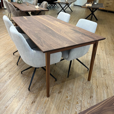 SPISEBORD | AMERIKANSK VALNØD |. 185CM X92cm