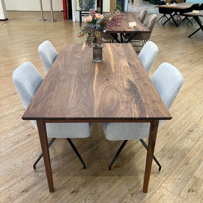 SPISEBORD | AMERIKANSK VALNØD |. 185CM X92cm